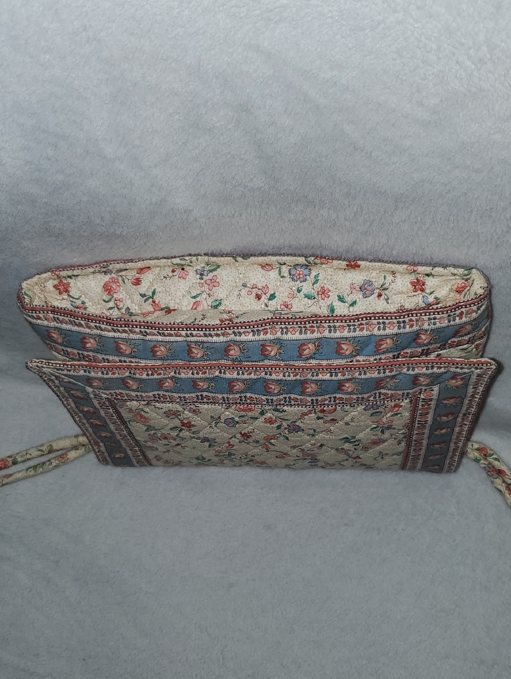 VTG Vera Bradley Indiana Cream Quilted Floral Crossbody Bag Retired 1980s - Picture 11 of 14
